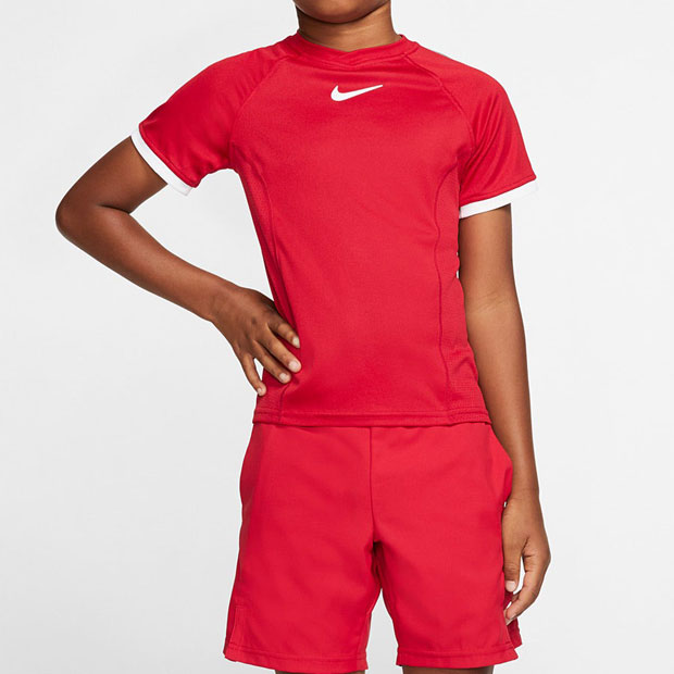 [나이키 남자 쥬니어 코트 드라이 반팔 테니스 상의] NIKE Boy&#039;s Court Dry Short Sleeve Tennis Top - Gym Red